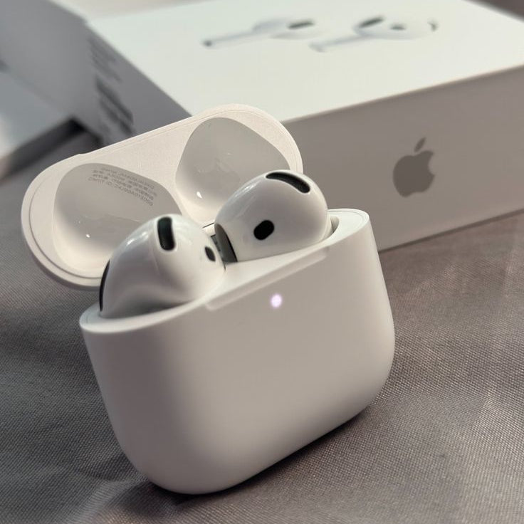 Apple Airpods 4th Generation